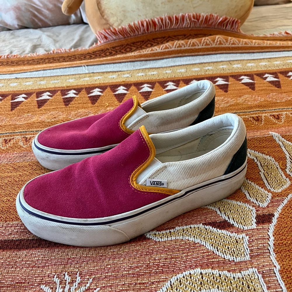 Women’s platform vans slip ons